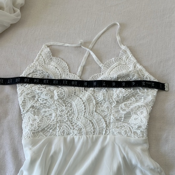 NWOT Madalyn White Lace Maxi Dress - Picture 8 of 10